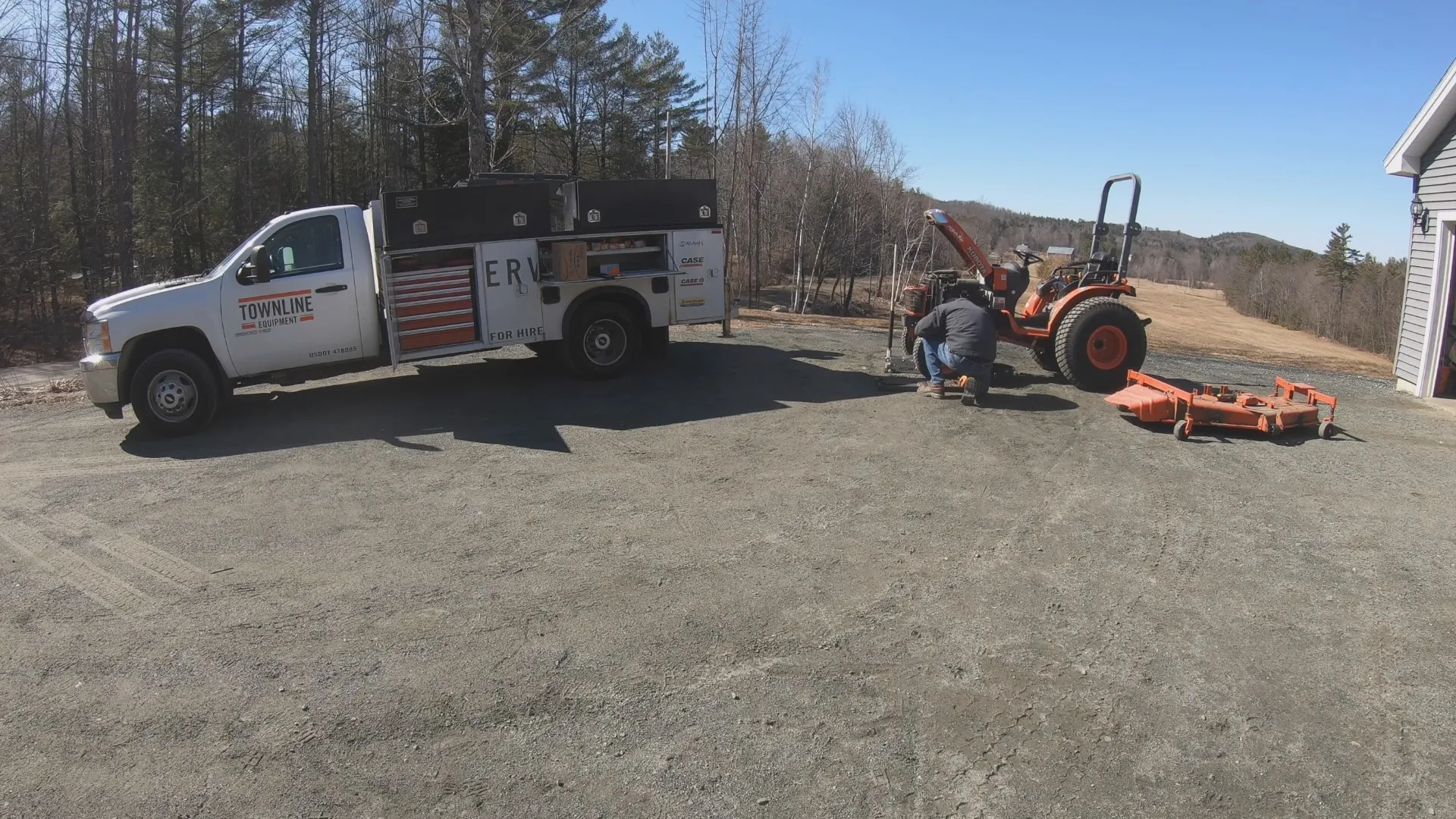 Townline Mobile Onsite Tractor and Construction Equipment Service